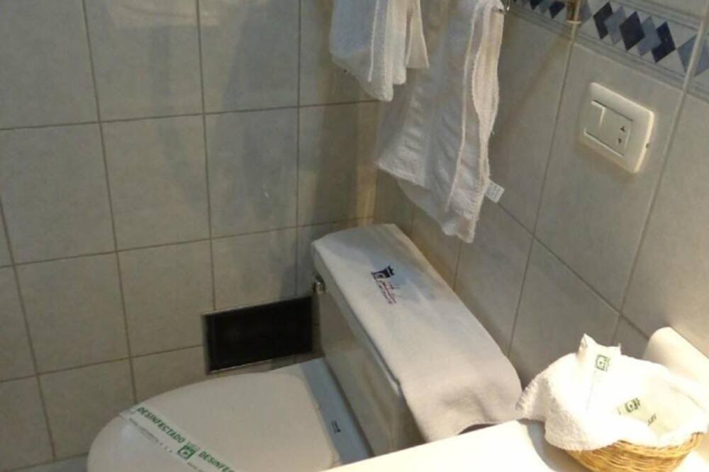 Photo of Bathroom in Cajamarca