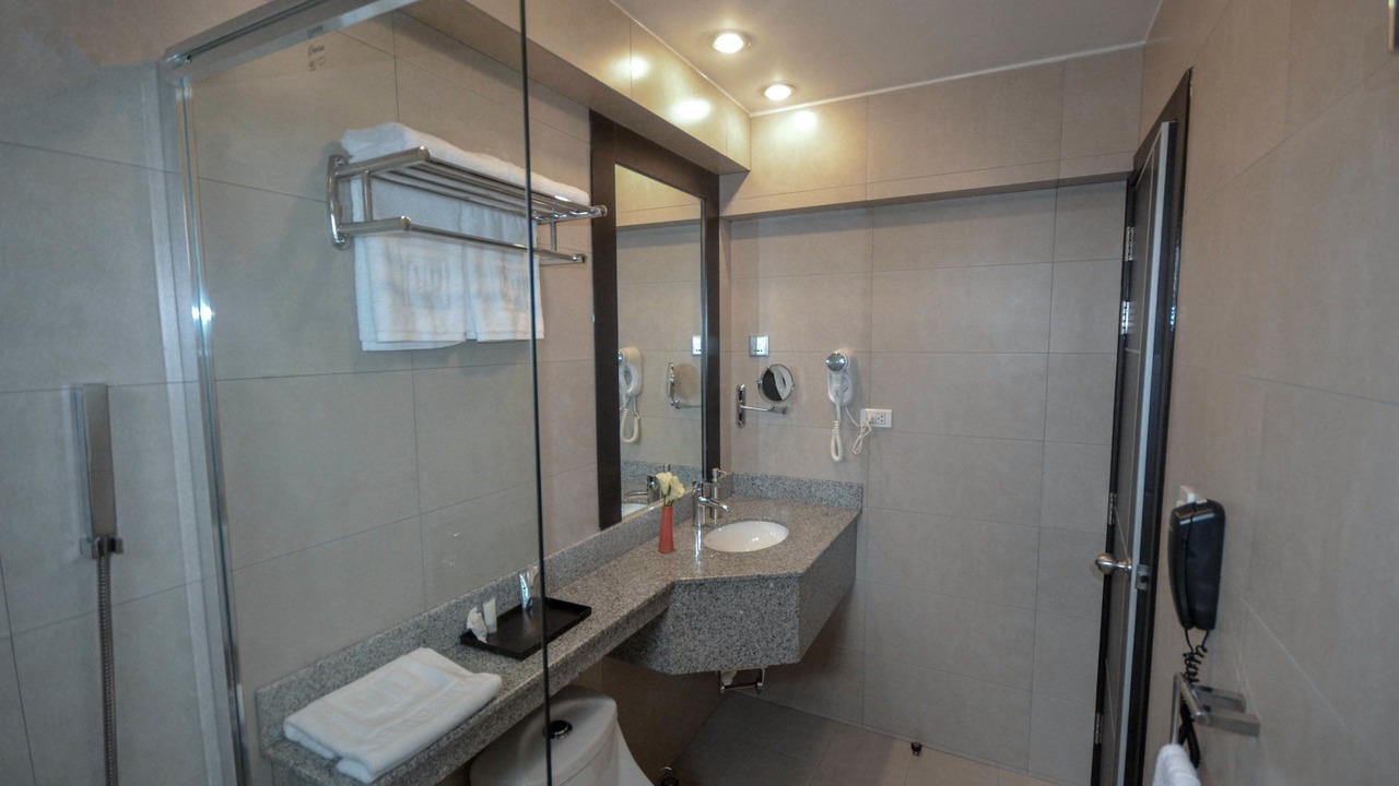 Photo of Bathroom in Victor Larco Herrera
