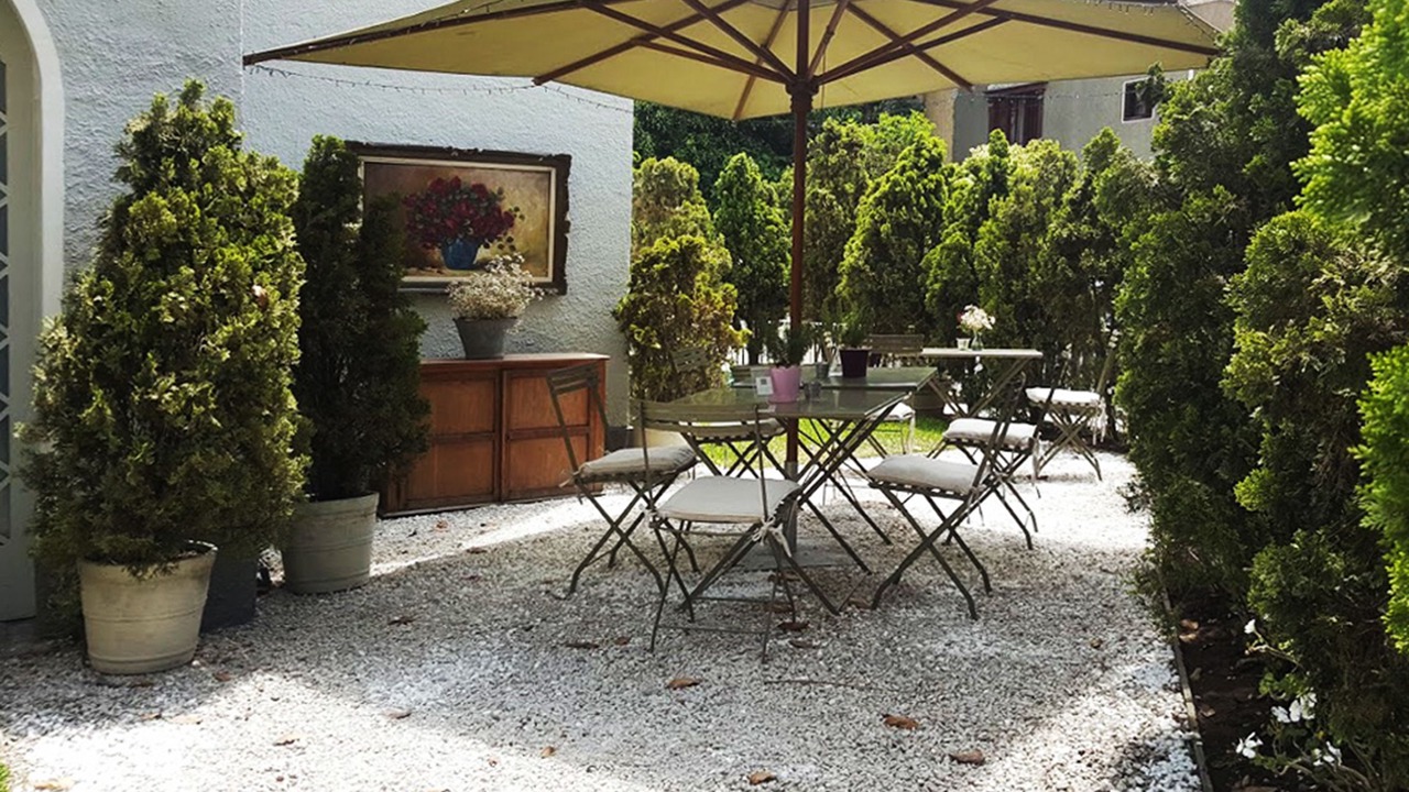 Photo of Patio Balcony in Leuro