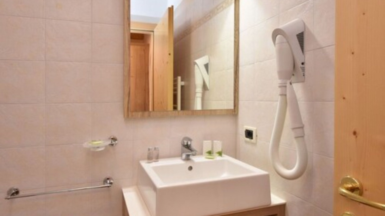 Photo of Bathroom in Pera