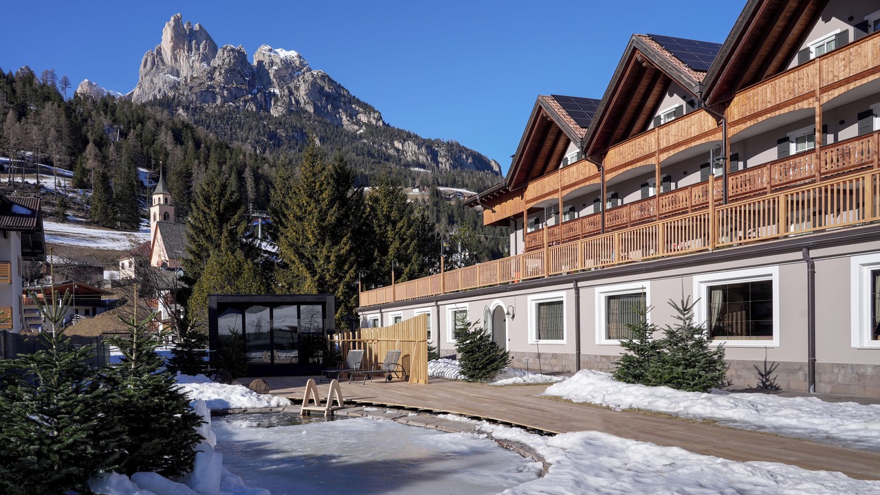 Photo of Outdoor in Pera