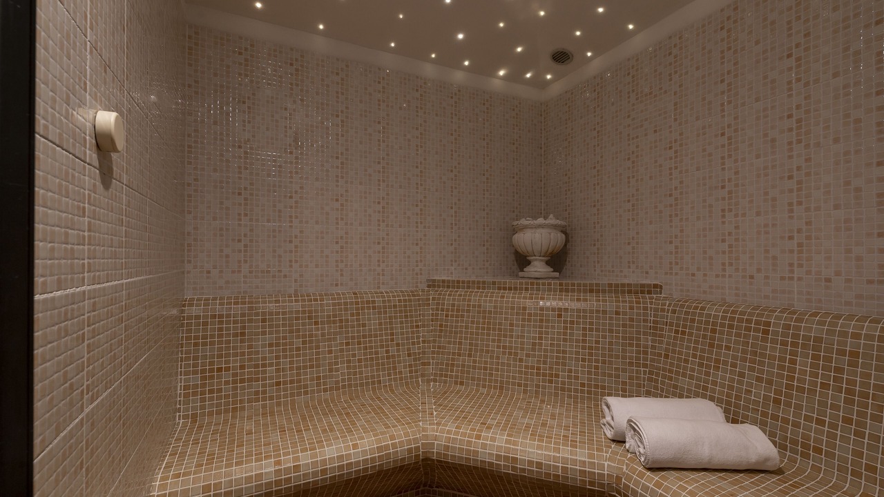 Photo of Bedroom in Pera