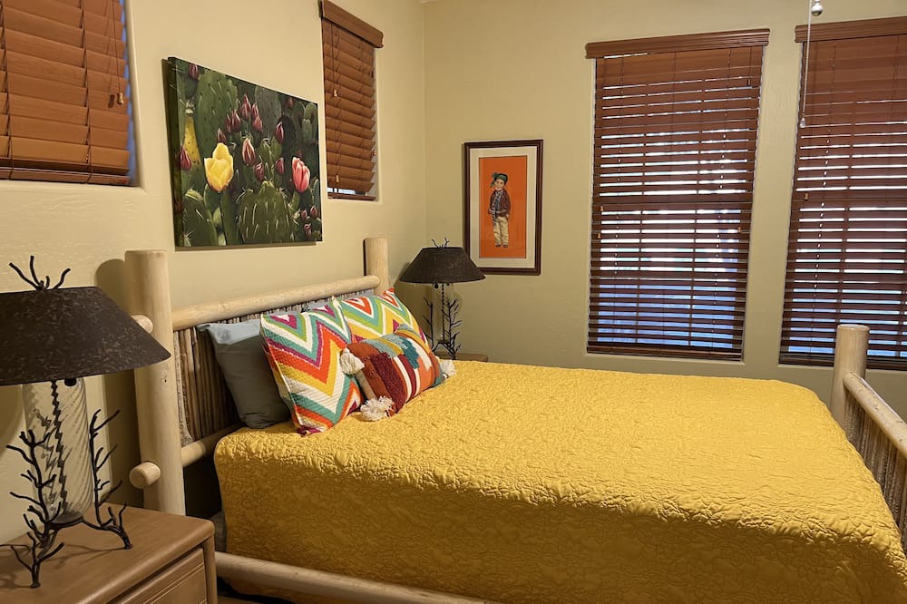 Photo of Bedroom in Queen Creek