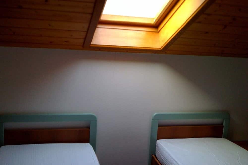 Photo of Bedroom in Pellizzano