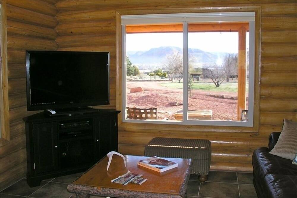 Photo of Livingroom in Kanab