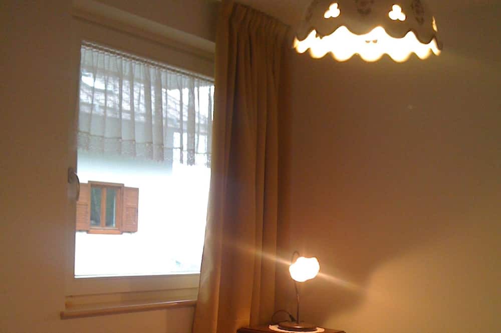 Photo of Bedroom in Pellizzano