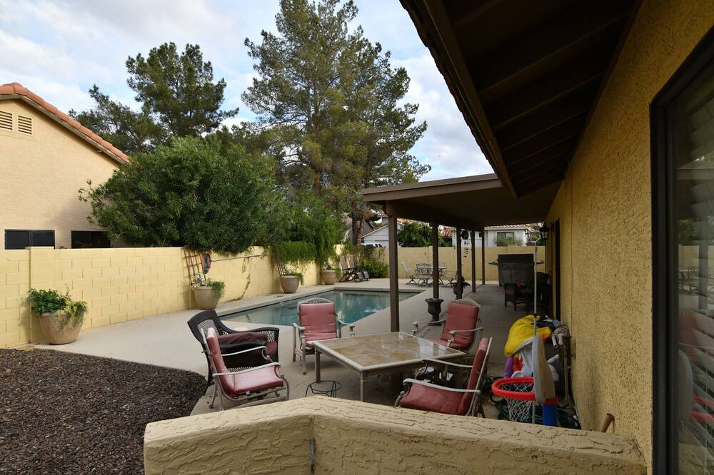 Photo of Patio Balcony in Val Vista Lakes