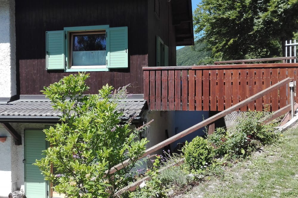 Photo of Outdoor in Lasino