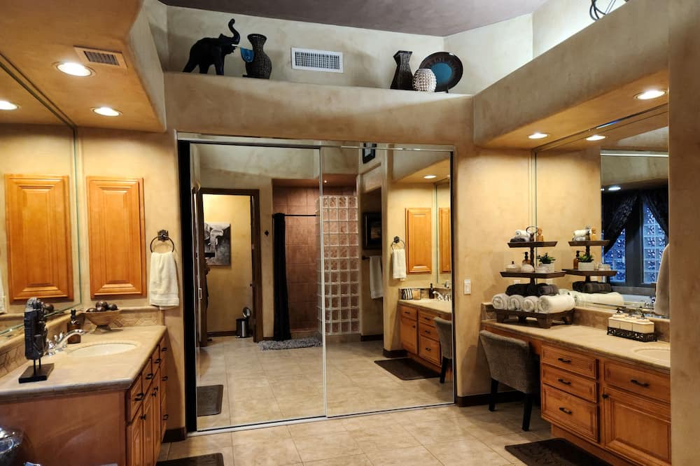 Photo of Bathroom in Deer Valley