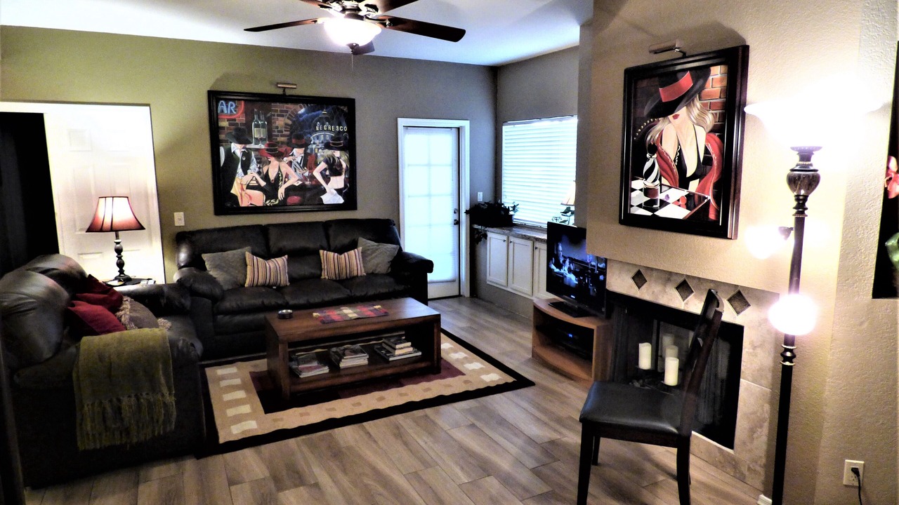 Photo of Livingroom in Scottsdale Ranch