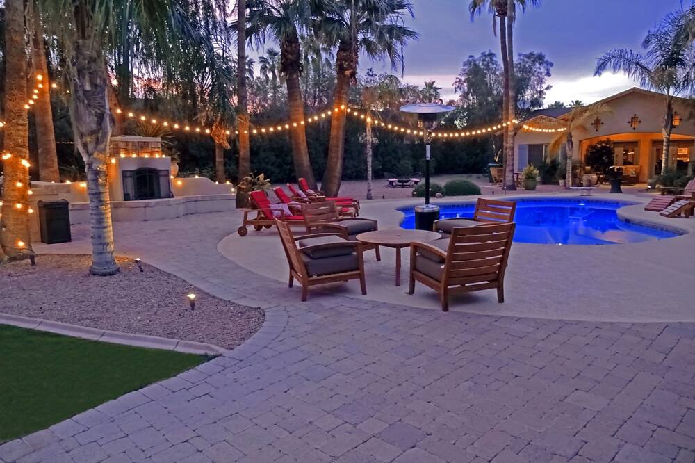 Photo of Outdoor in El Cuadro Estates