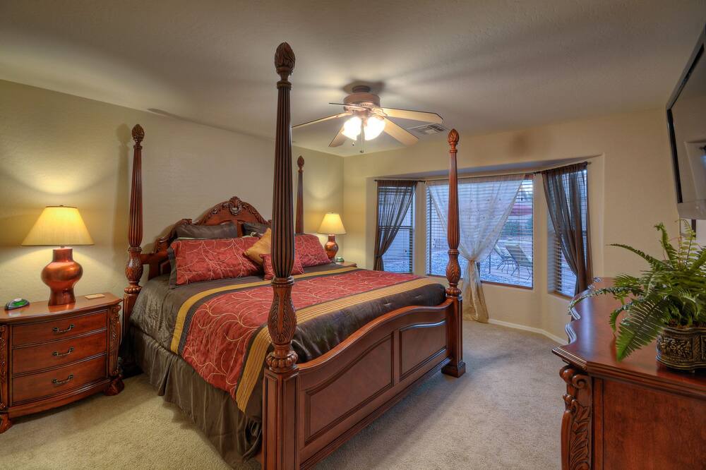 Photo of Bedroom in East Mesa