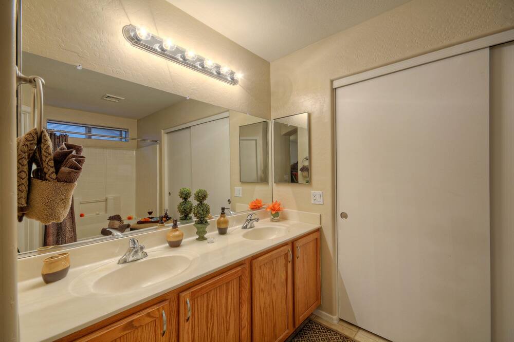 Photo of Bathroom in East Mesa
