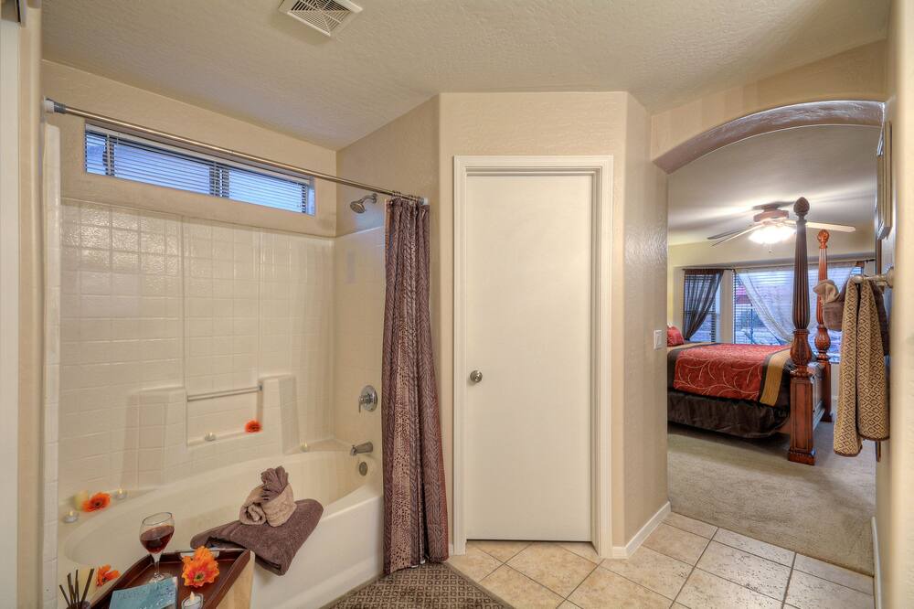 Photo of Bathroom in East Mesa