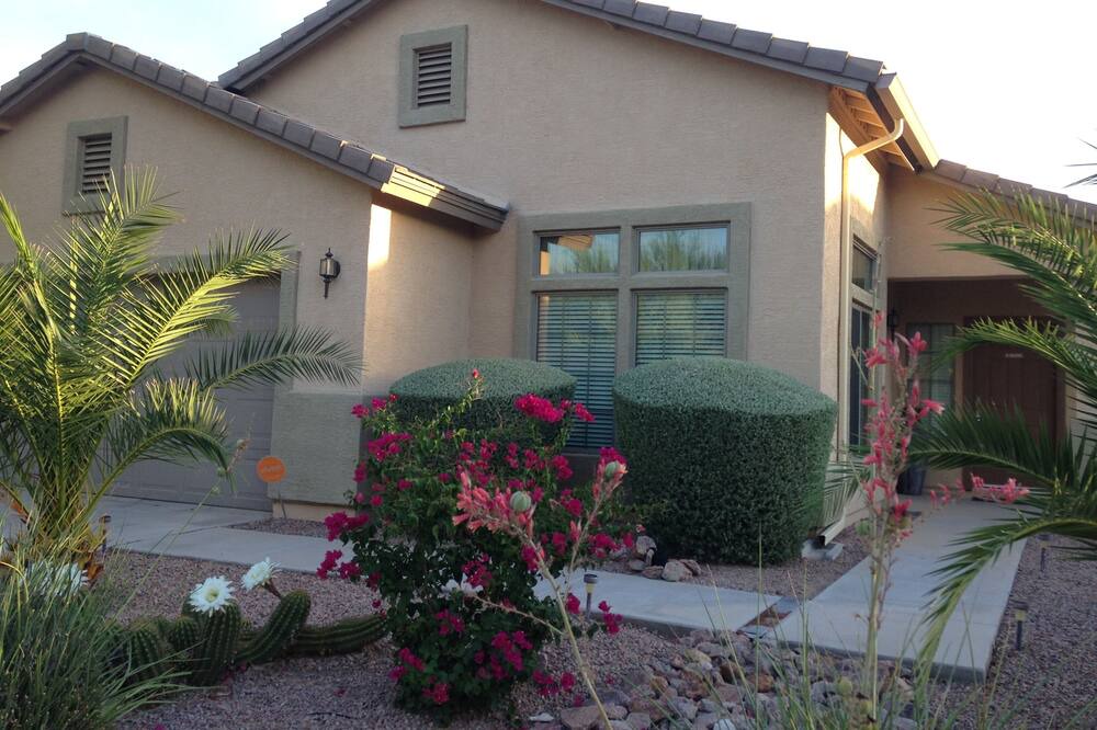 Photo of Others in Maricopa