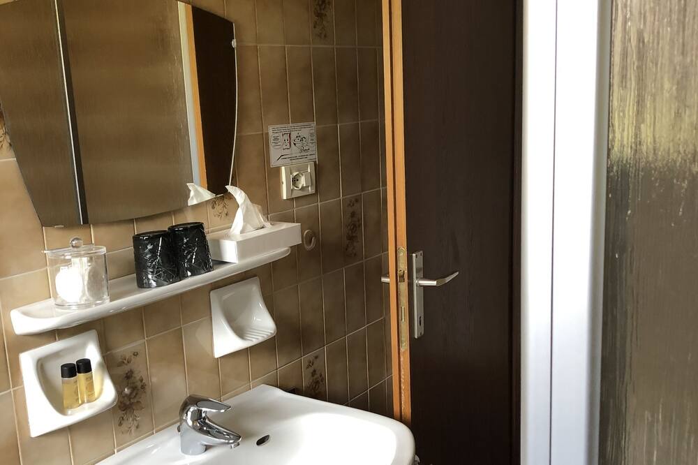Photo of Bathroom in Lagundo