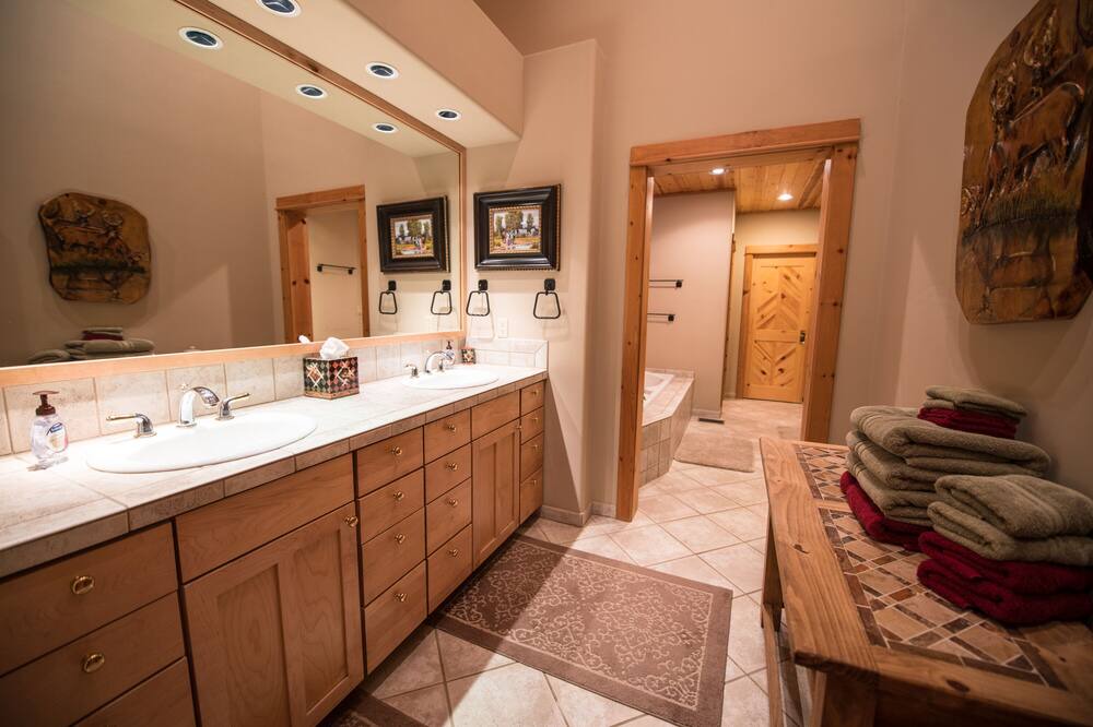 Photo of Bathroom in Payson