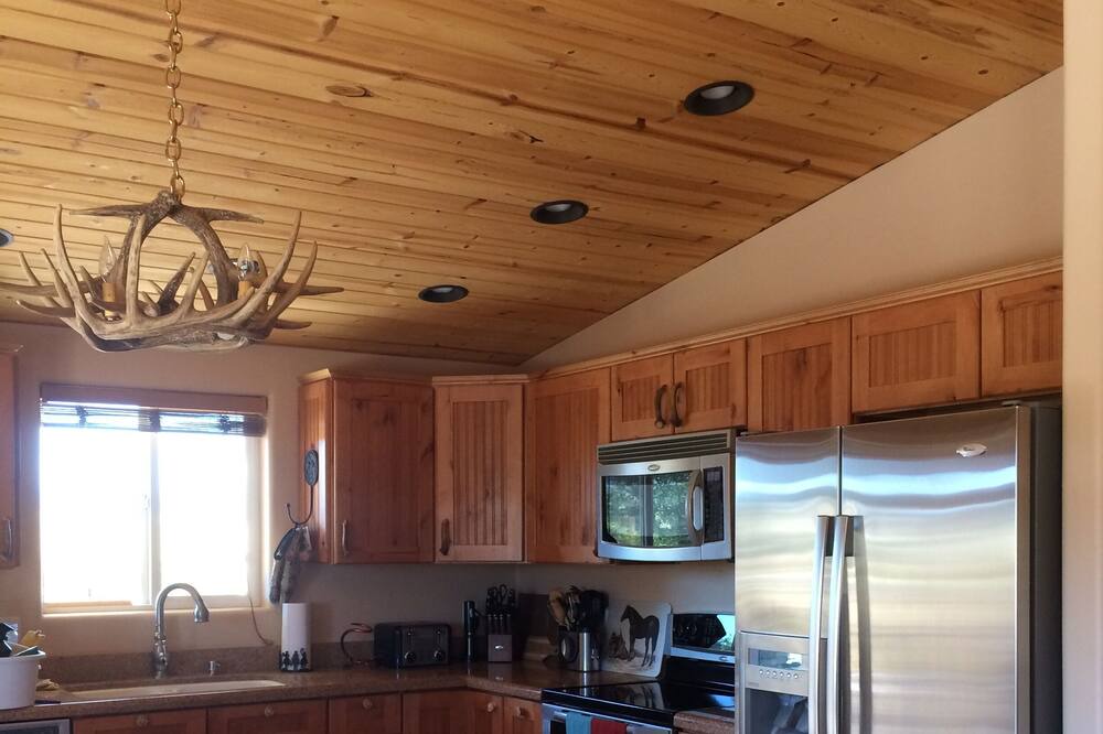 Photo of Kitchen in Elgin