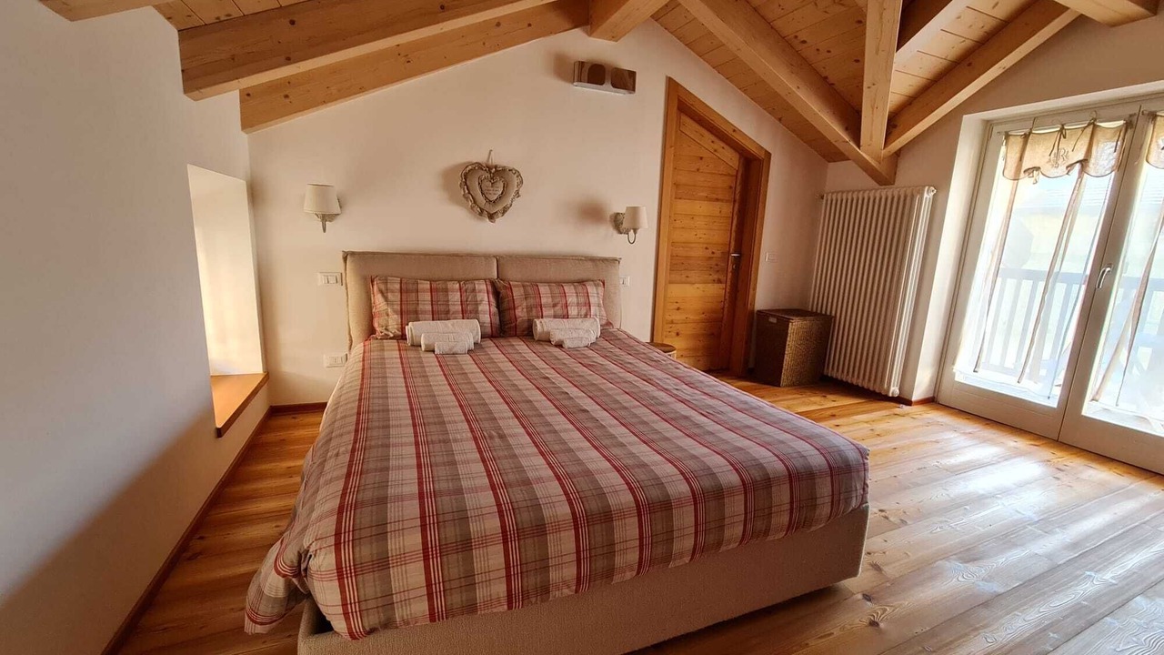 Photo of Bedroom in Levico Terme