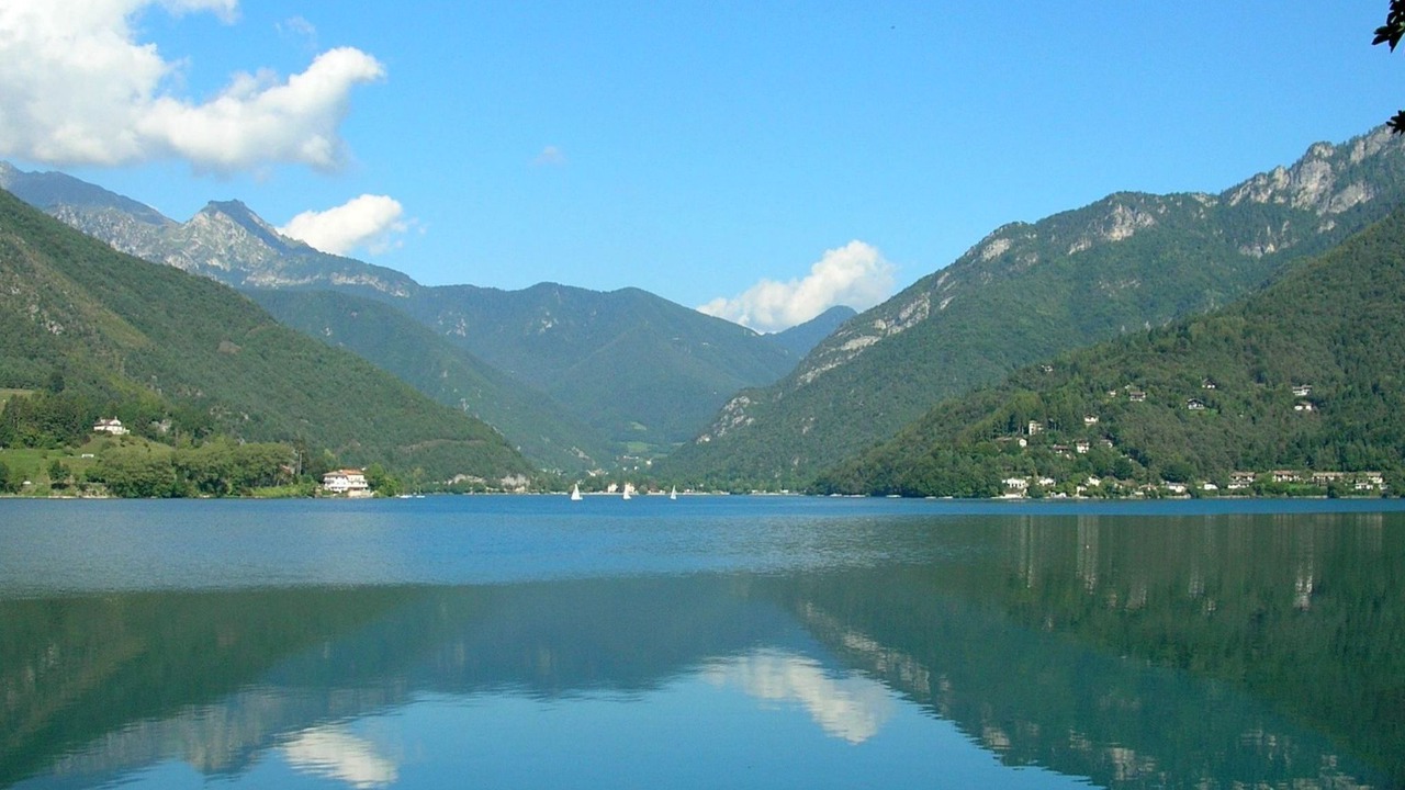 Photo of Others in Locca
