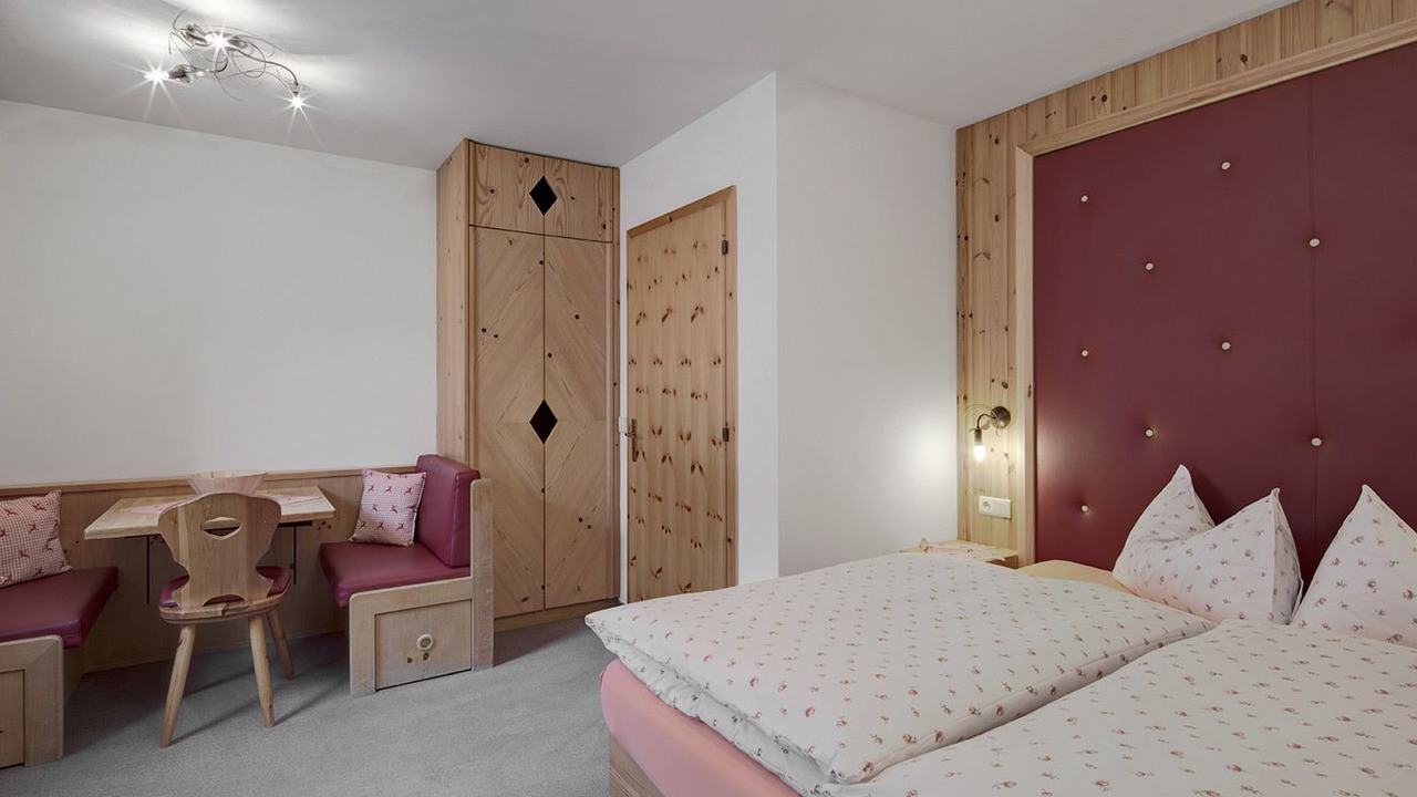 Photo of Bedroom in San Cassiano