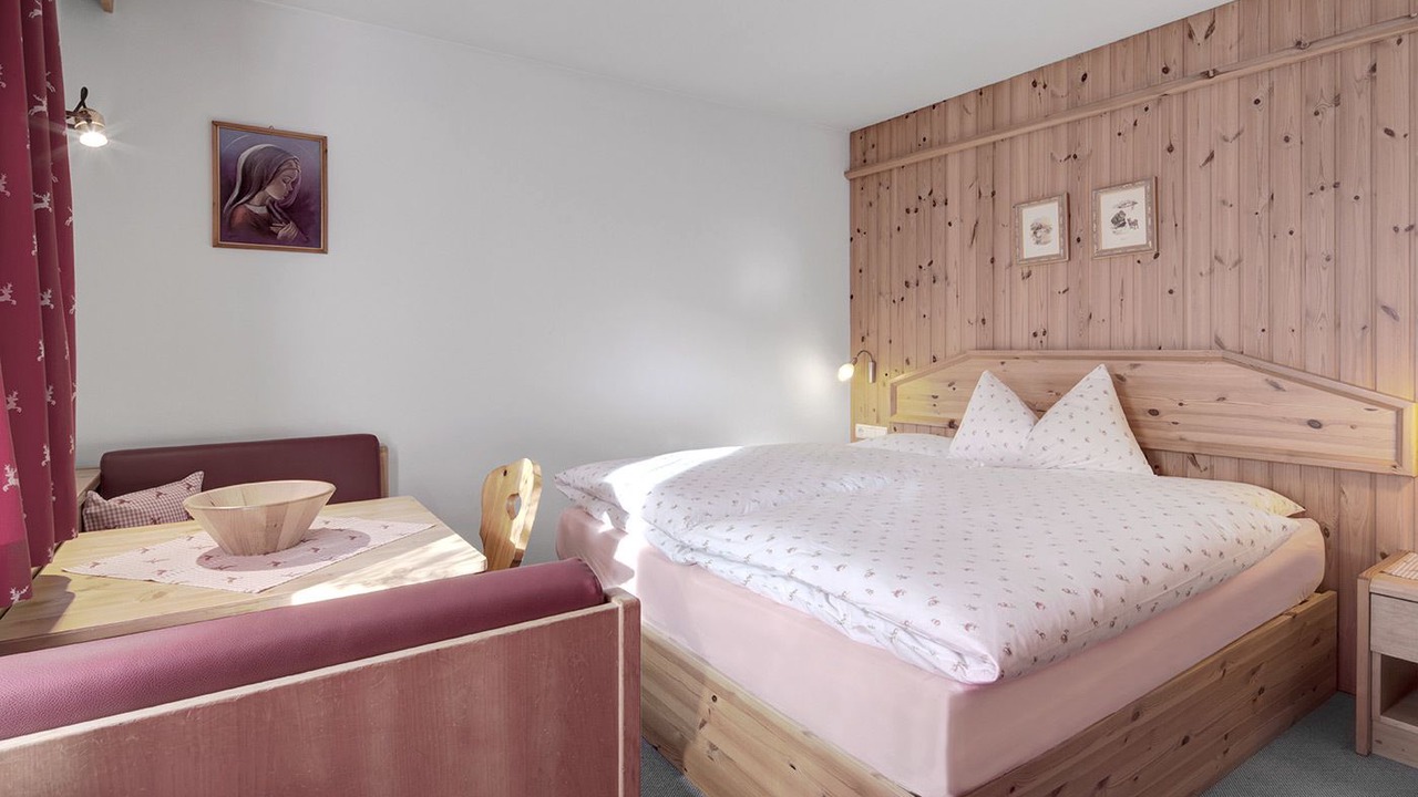 Photo of Bedroom in San Cassiano