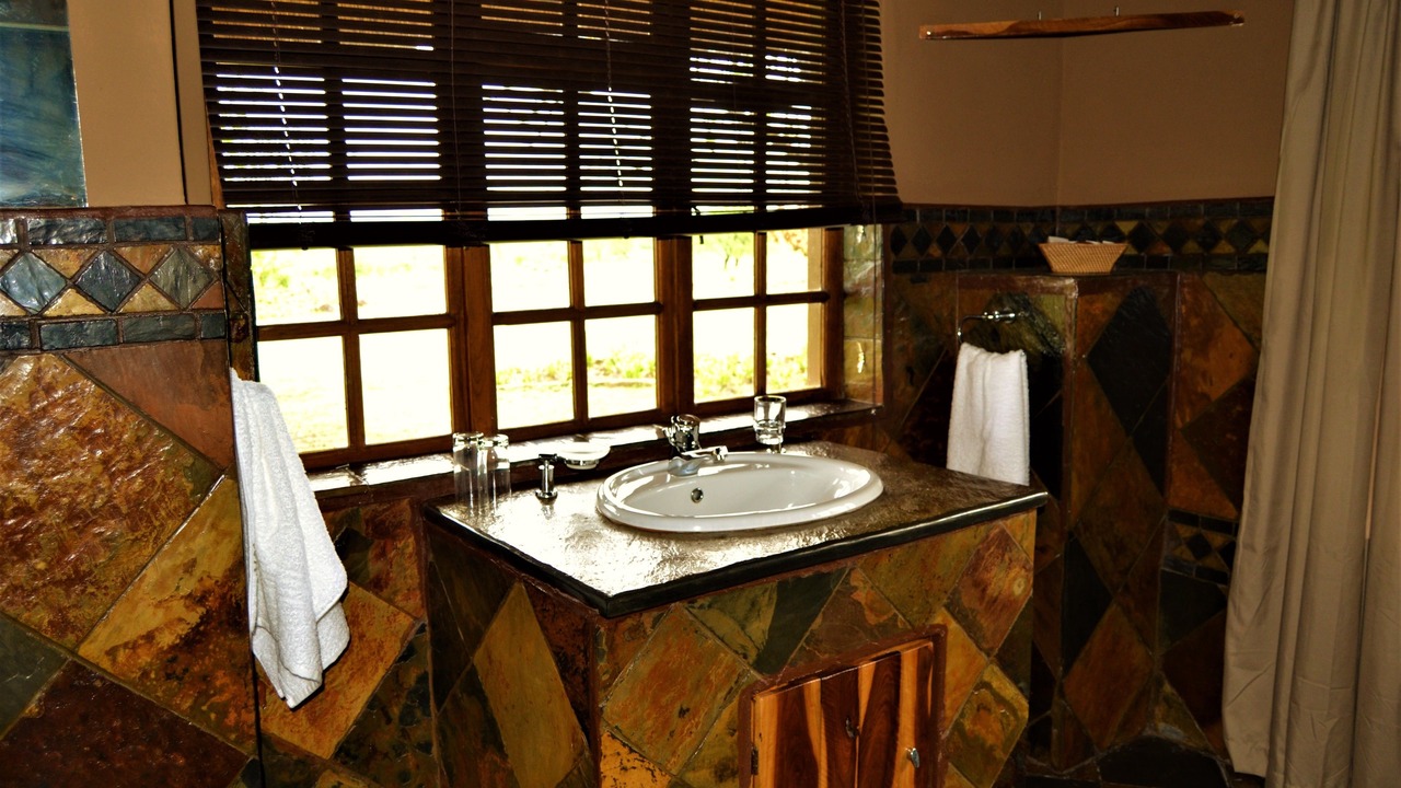 Photo of Bathroom in Colenso