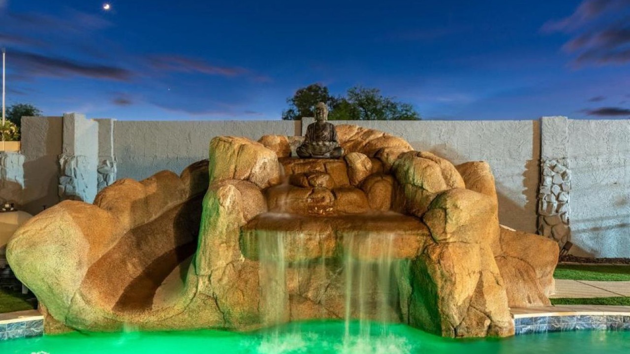 Photo of Outdoor in Paradise Valley Village