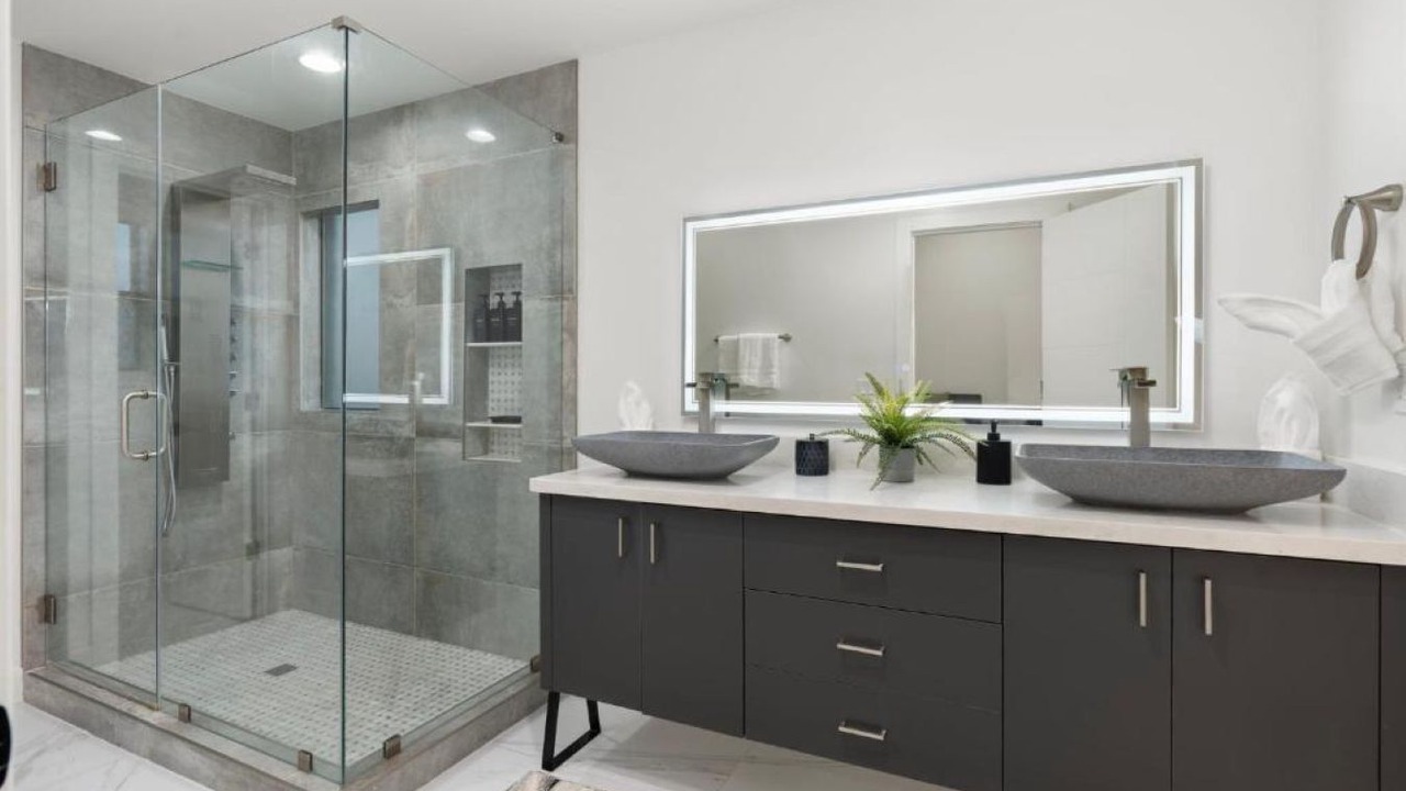 Photo of Bathroom in Paradise Valley Village
