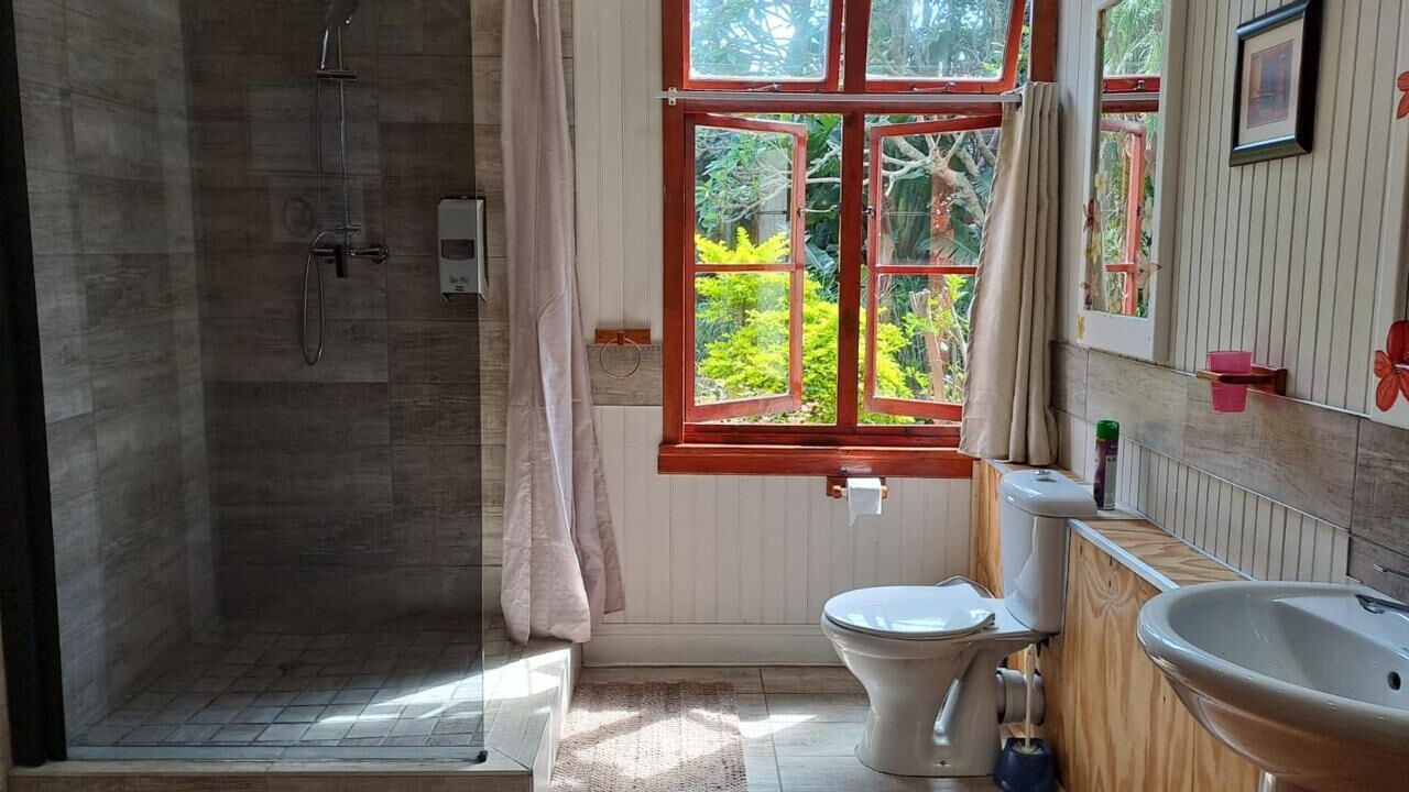 Photo of Bathroom in Warner Beach