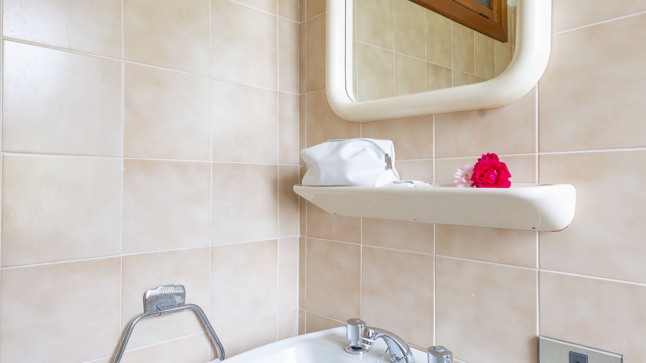 Photo of Bathroom in Avio