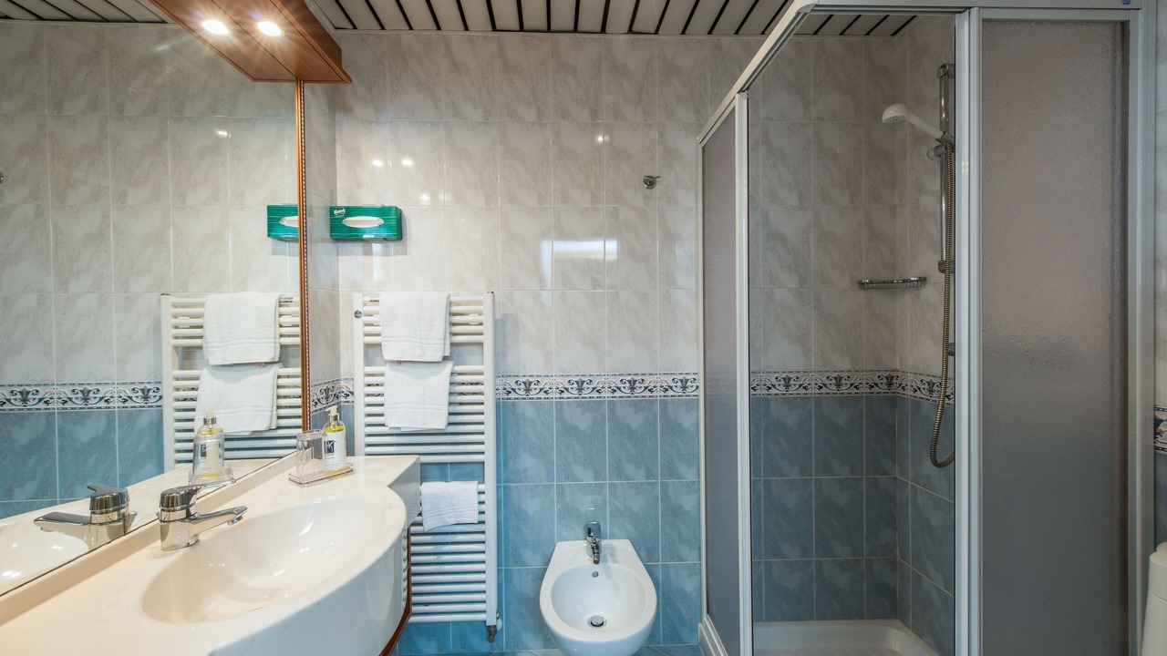 Photo of Bathroom in Barco