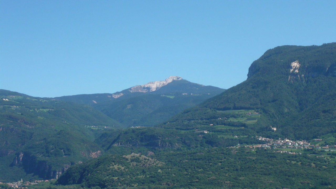 Photo of Bedroom in Termeno Sulla Strada del Vino