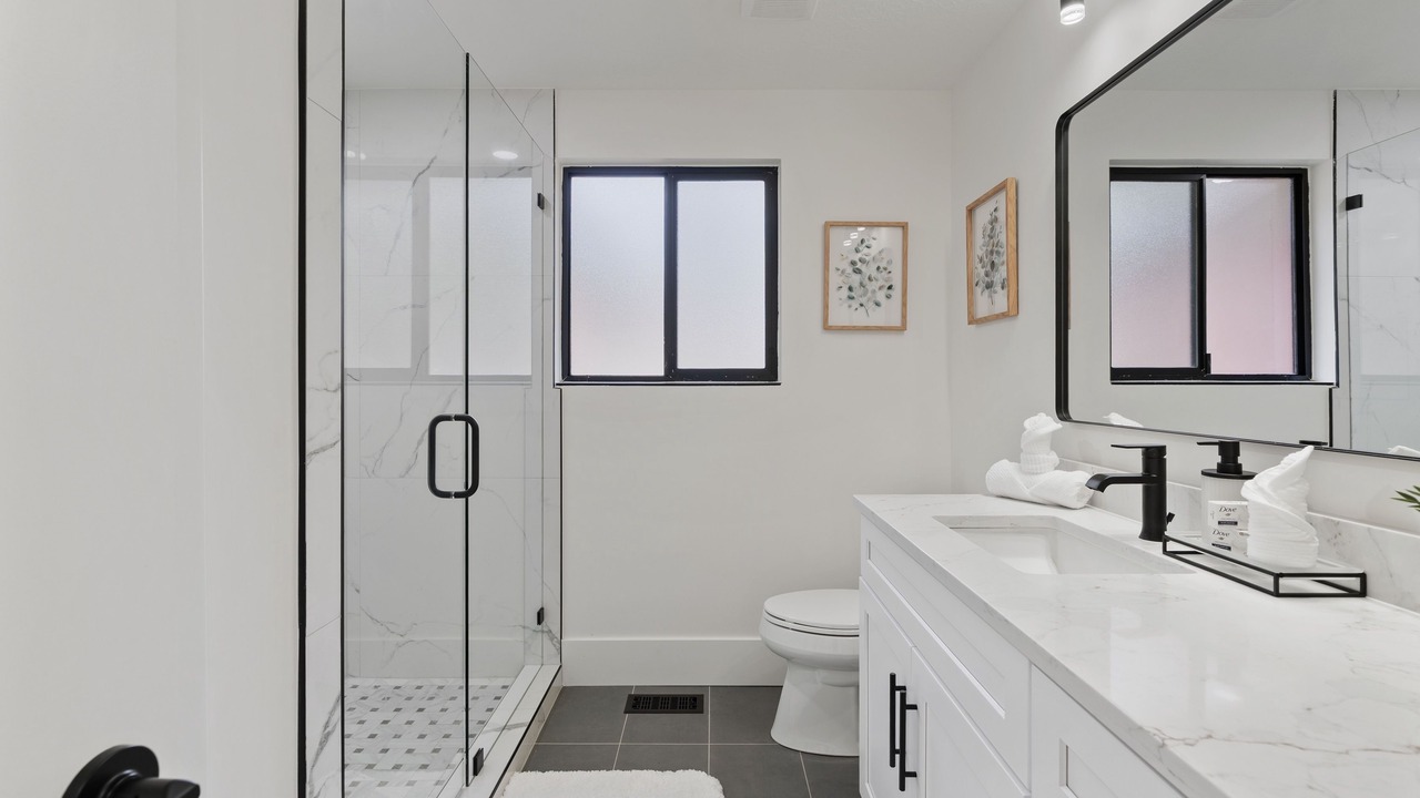 Photo of Bathroom in Olympus Cove