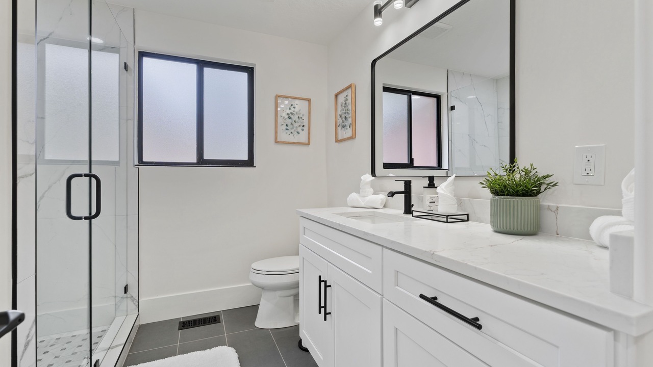 Photo of Bathroom in Olympus Cove