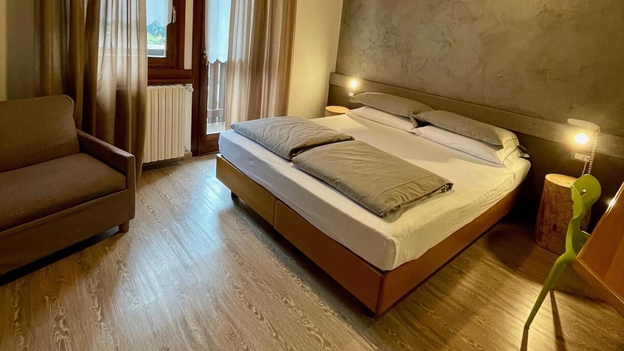 Photo of Bedroom in Temu