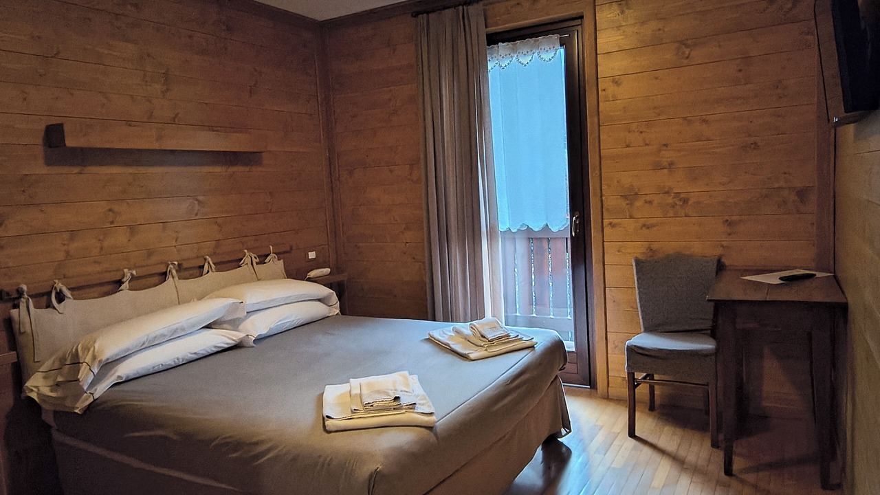 Photo of Bedroom in Temu