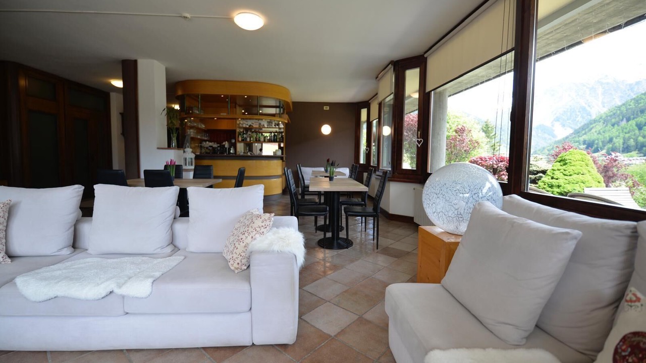 Photo of Livingroom in Temu