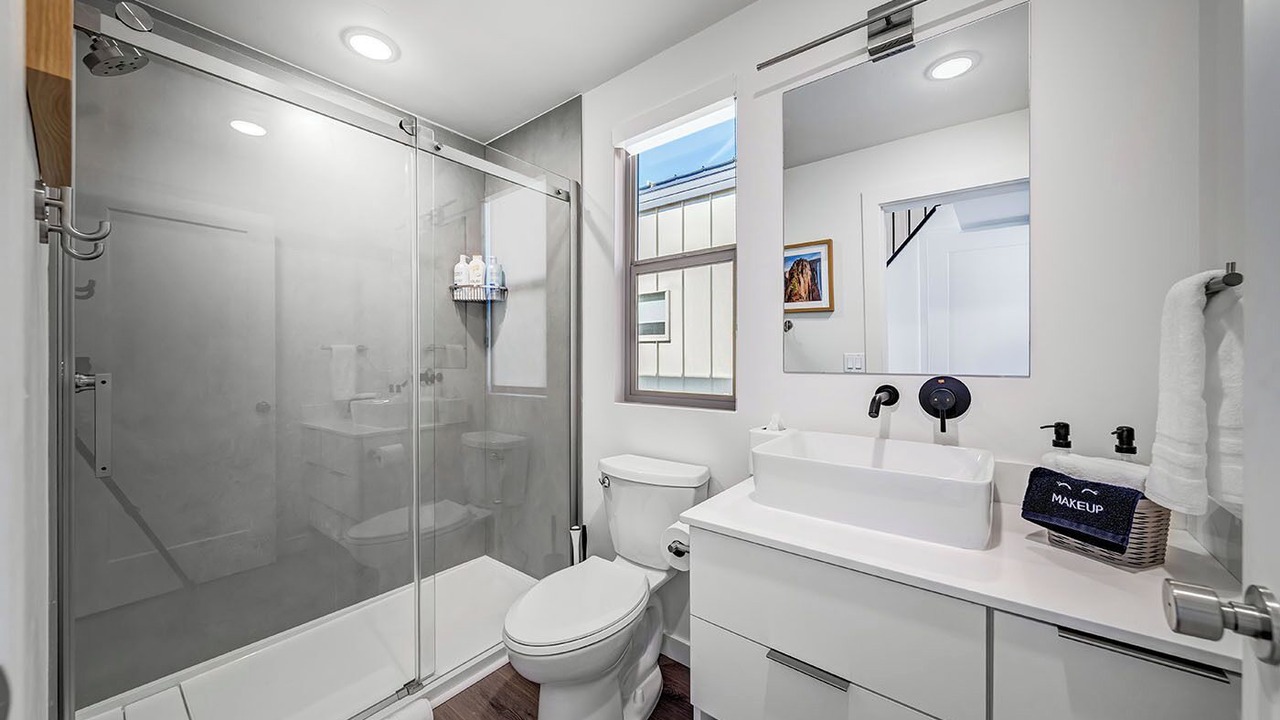 Photo of Bathroom in Virgin