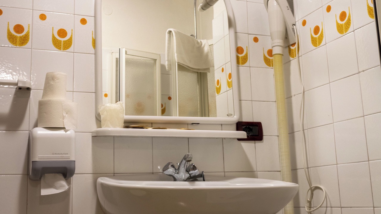 Photo of Bathroom in Vaneze