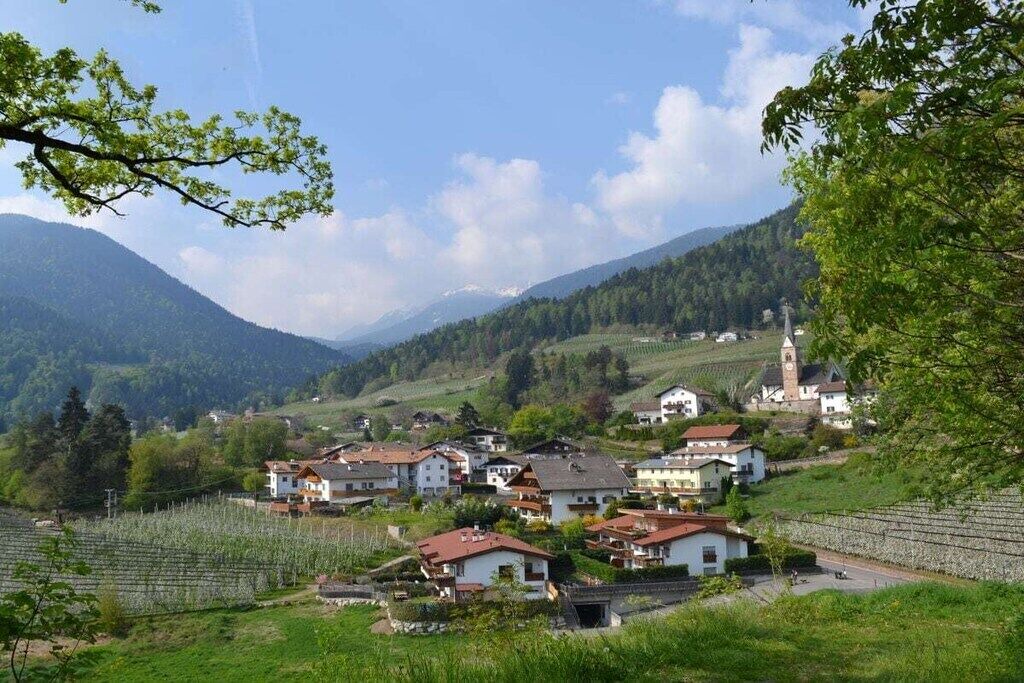 Photo of Others in Vollan