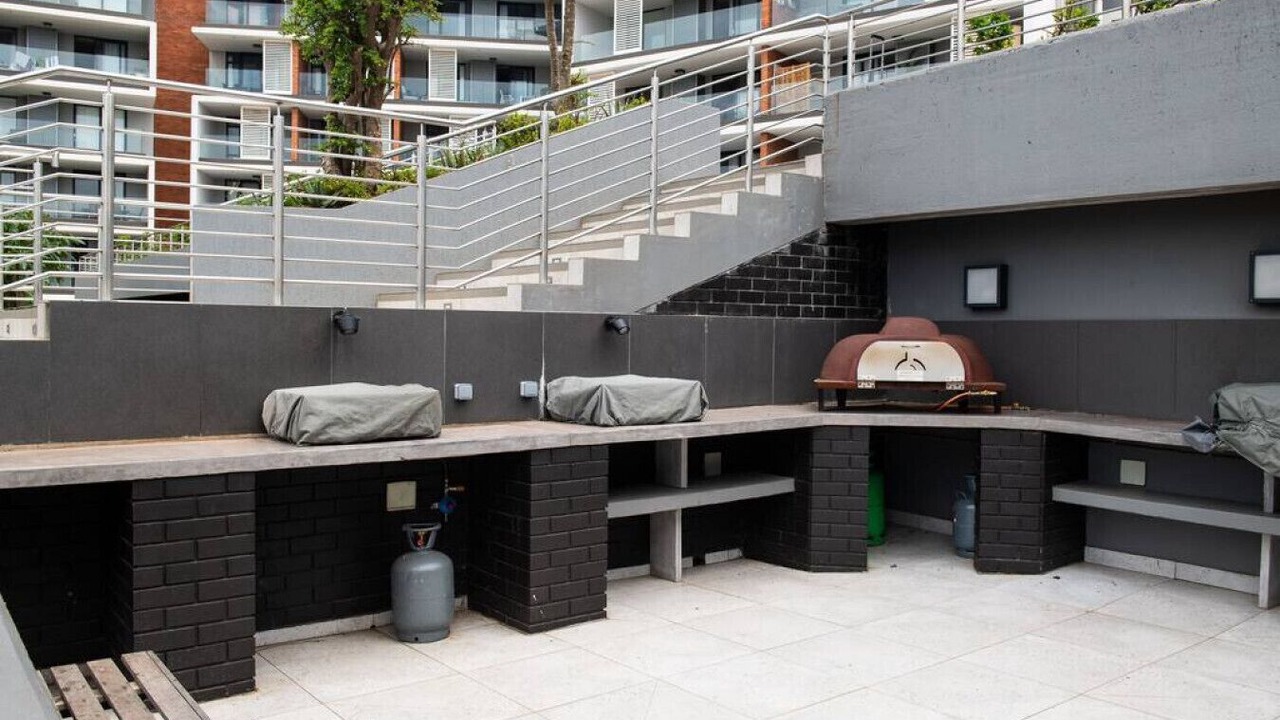 Photo of Outdoor in Hillhead
