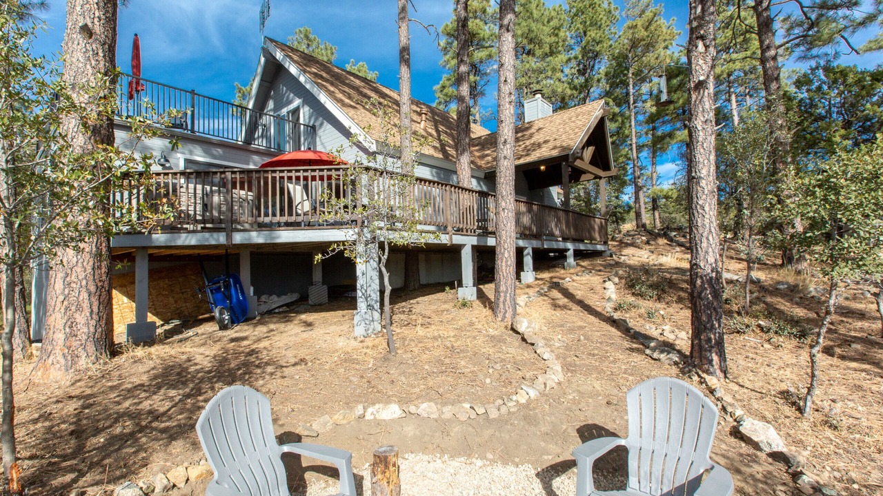 Photo of Outdoor in Highland Pines