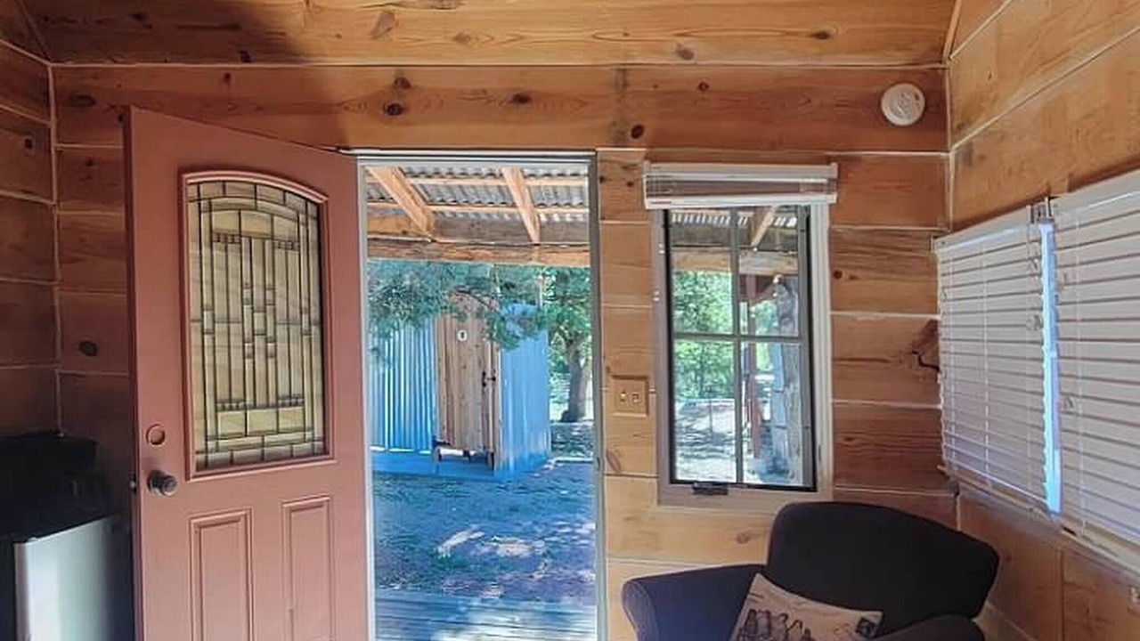 Photo of Outdoor in Young