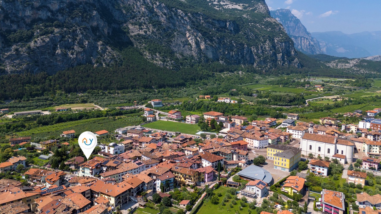Photo of Outdoor in Dro