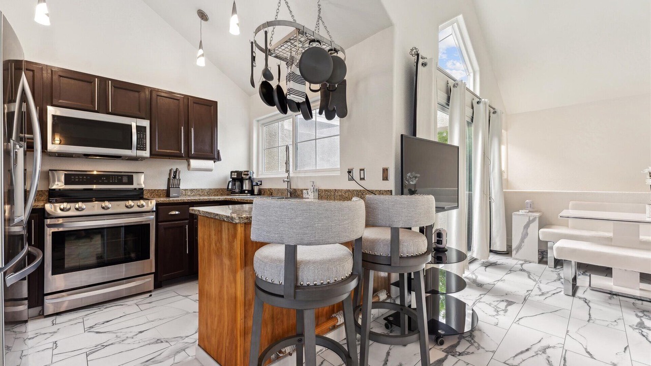Photo of Kitchen in Val Vista Lakes