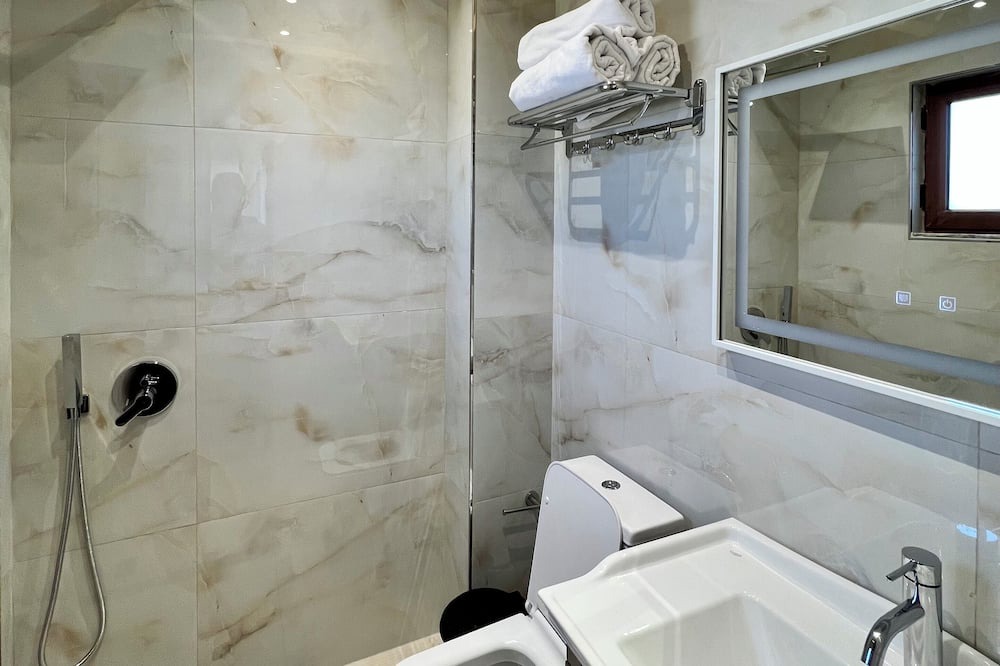 Photo of Bathroom in Velipoje