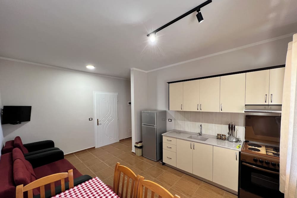 Photo of Others in Velipoje