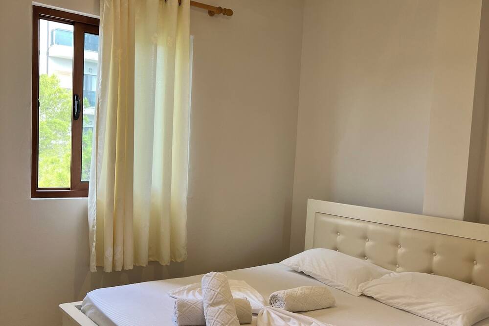 Photo of Others in Velipoje