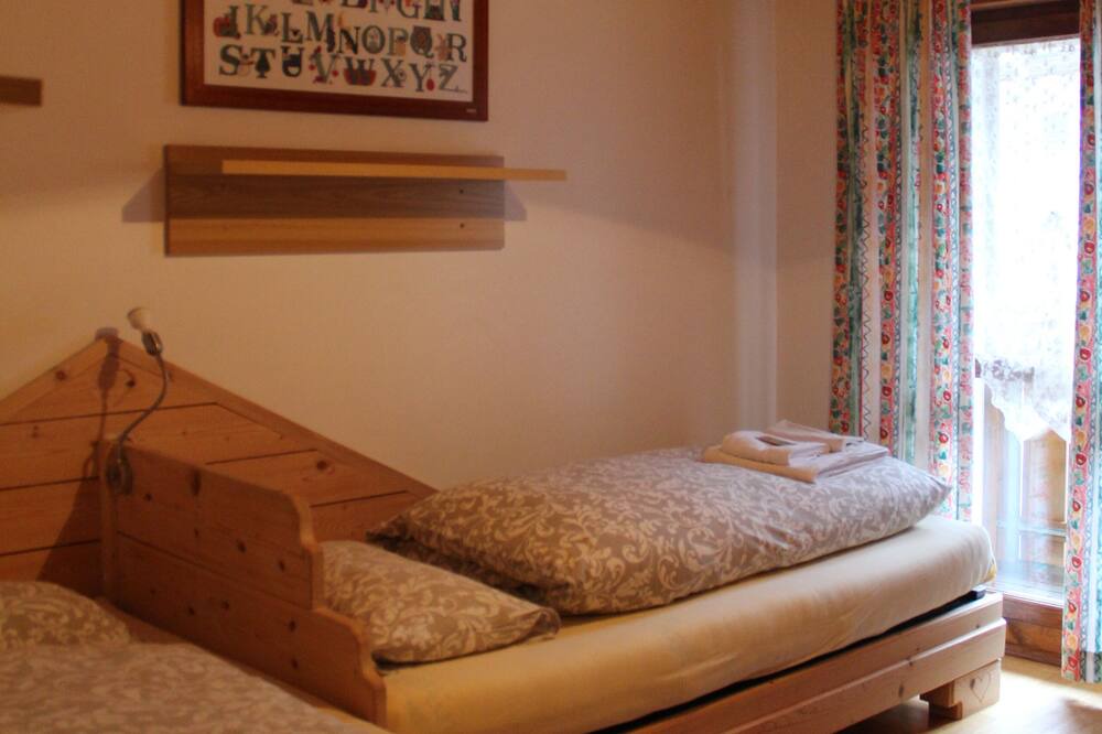 Photo of Bedroom in Alleghe